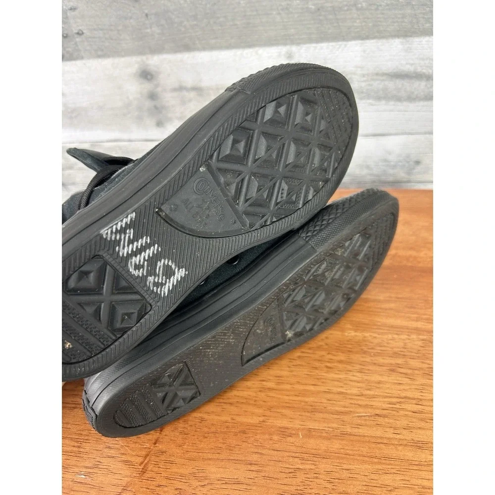 Converse Junior Black High Tops Size 3